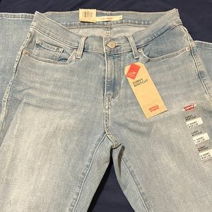 Levi’s Curvy Bootcut